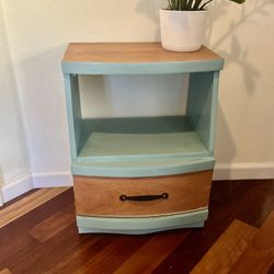 !!SOLD!! Renovated Side table/Nightstand 