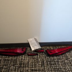 Cadillac XT4 LED Tail Lights *NEW Condition*