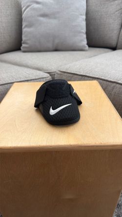 Nike Youth Elbow Guard