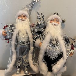 2 Beautiful Santa’s 