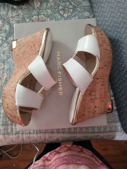 White Wedges