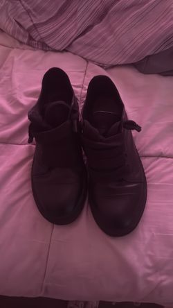 Black jumbo lace Rick Owen
