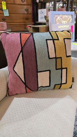 Pop Art "Kiss" 13" x 13" pillow Abstract Geometric Knit Throw Pillow