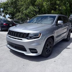 2020 Jeep Grand Cherokee Srt 