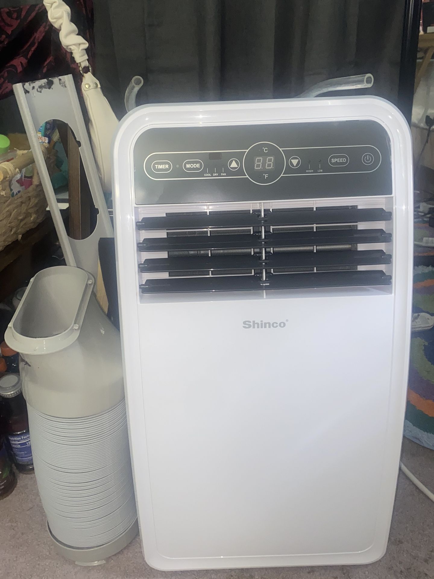 End of Season Sale! Shinco 8,000 BTU Protable Air Conditioner- Slightly used for 2 months, basically brand new!