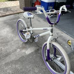 Mongoose LXS BMX  20’