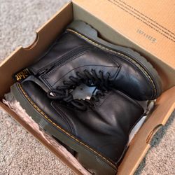 Doc Martens Dr. Martens Black Boots 