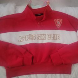 Chemistry Apri Ski Club Logo Pullover Cropped Red Sweatshirt Large