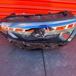2023 2024 MERCEDES EQB RIGHT PASSENGER RH SIDE LED HEADLIGHT OEM