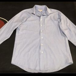 Men’s Button-Up Dress Shirt Size Medium (15-15 1/2)