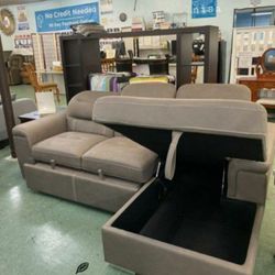 Pull Out Bed Sectional 