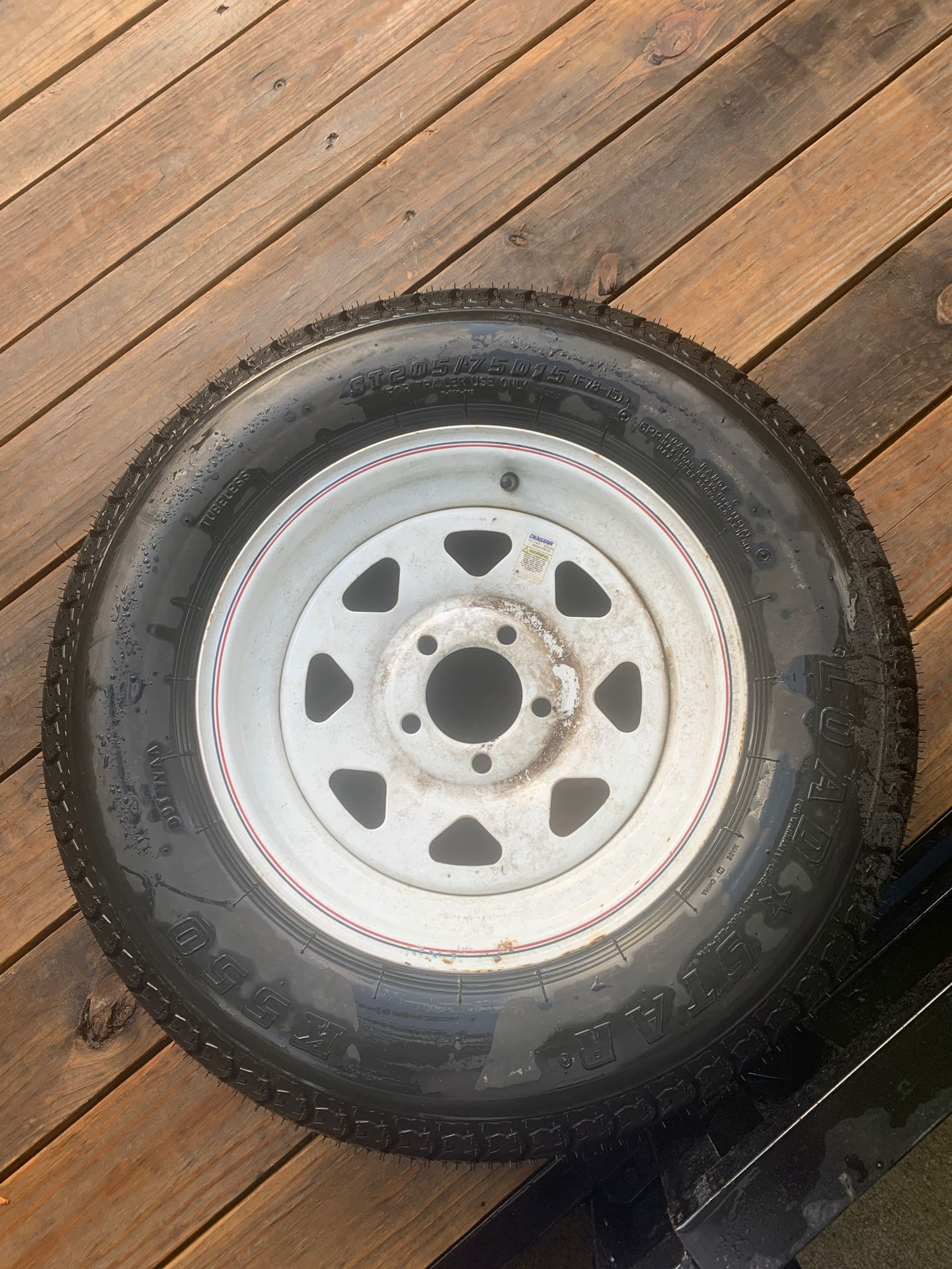 Trailer tire 205/75 D15