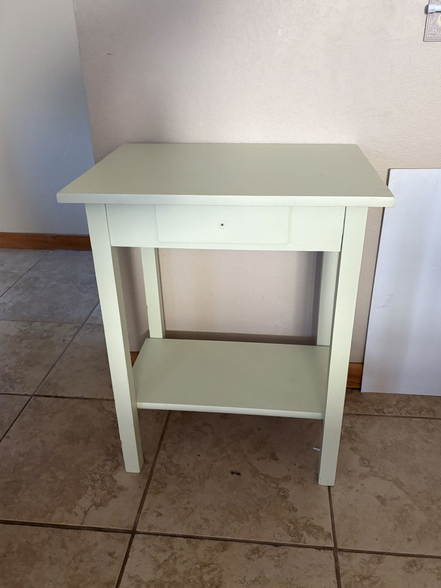 Darling Wooden Table