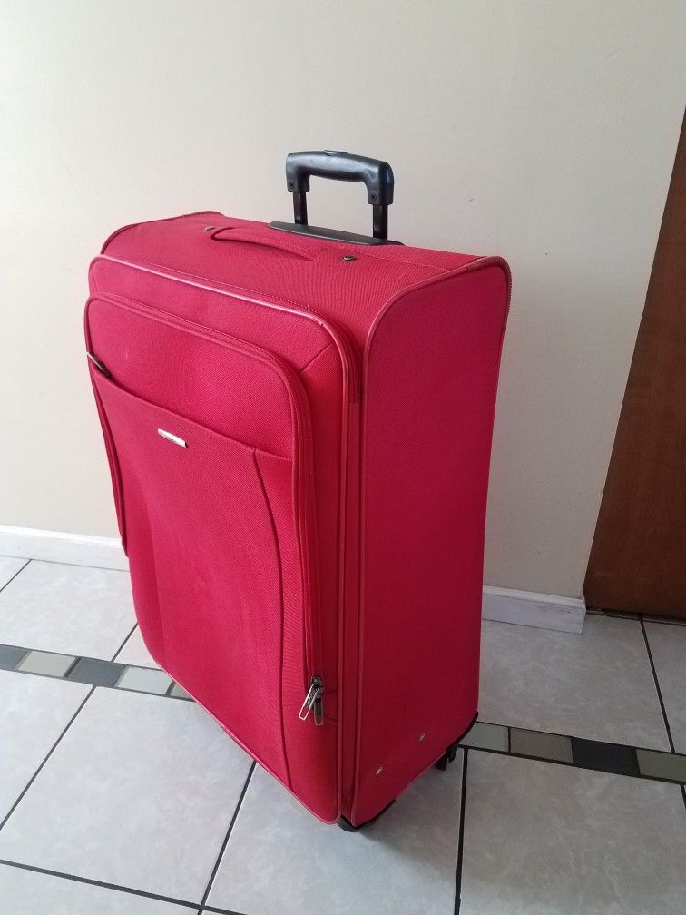 RED DUKE 29" Spinning Luggage 