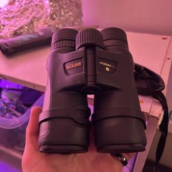 Nikon Monarch 7
