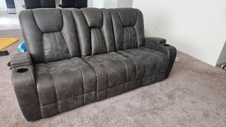 Gray Reclining Sofa with Cup Holders