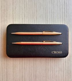 Selling these Elegant Vintage Cross 14K Gold-Filled Pen & Pencil Set in Original Box