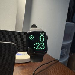 Apple Watch SE 