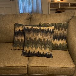 3 New Couch Pillows. Tan And Shades Of Blue. 