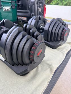 Bowflex 1090 SelectTech Adjustable Dumbbells (Up to 90 Pounds Each)