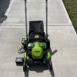 Greenworks Electric Self Propelled LAWN MOWER 25”
