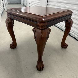 Solid Wood Chippendale Style End Table with Ball and Claw Feet (28 x 28)