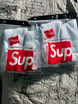 Supreme socks