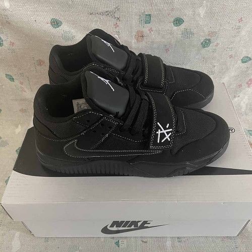 Nike Jordan X Travis Scott Low Top Black Sneakers Mens 8.5

