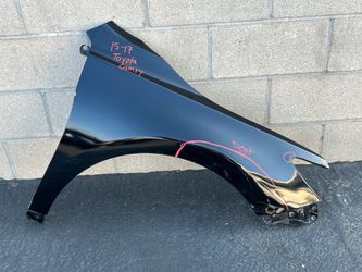 2015-16-217 Toyota Camry Right passenger side Fender Oem