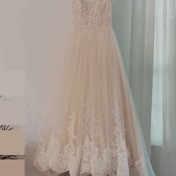 Wedding Dress + Wale