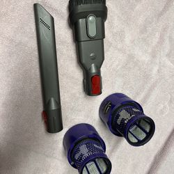 Dyson Animal V8 Filters and Accessories 