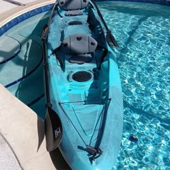 KAYAK 1-2-3 PERSON PERCEPTION RAMBLER13.5 WITH PADDLES 
