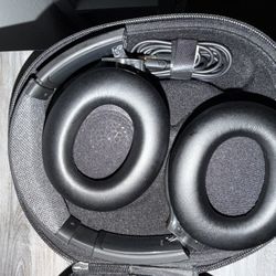 Skull Candy Headphones 