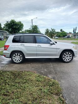 2010 Mercedes glk 350 4matic