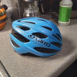 Giro Bicycle Helmet 🤓Size S/M 50-57cm