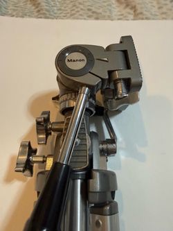Professional tripod, great condition