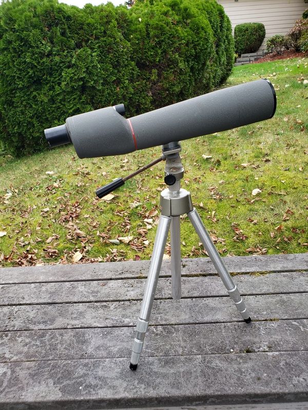 Vintage Bushnell Spacemaster Series 60mm Spotting Scope with Telescoping Tripod for Sale in Kent