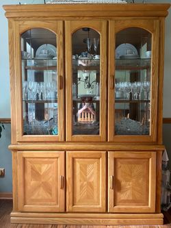 Oak Dining set and China Cabinet