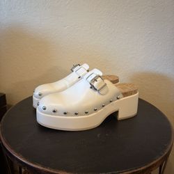 Dolce Vita Platforms