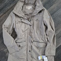 Michael Kors Raincoat Utility Jacket Size Medium 