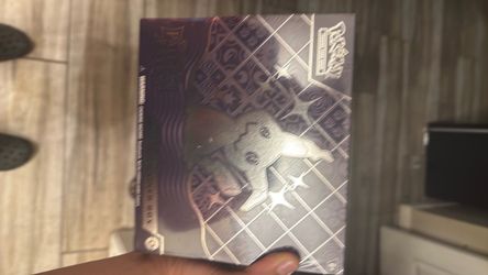 Scarlet & Violet—Paldean Fates Elite Trainer Box
