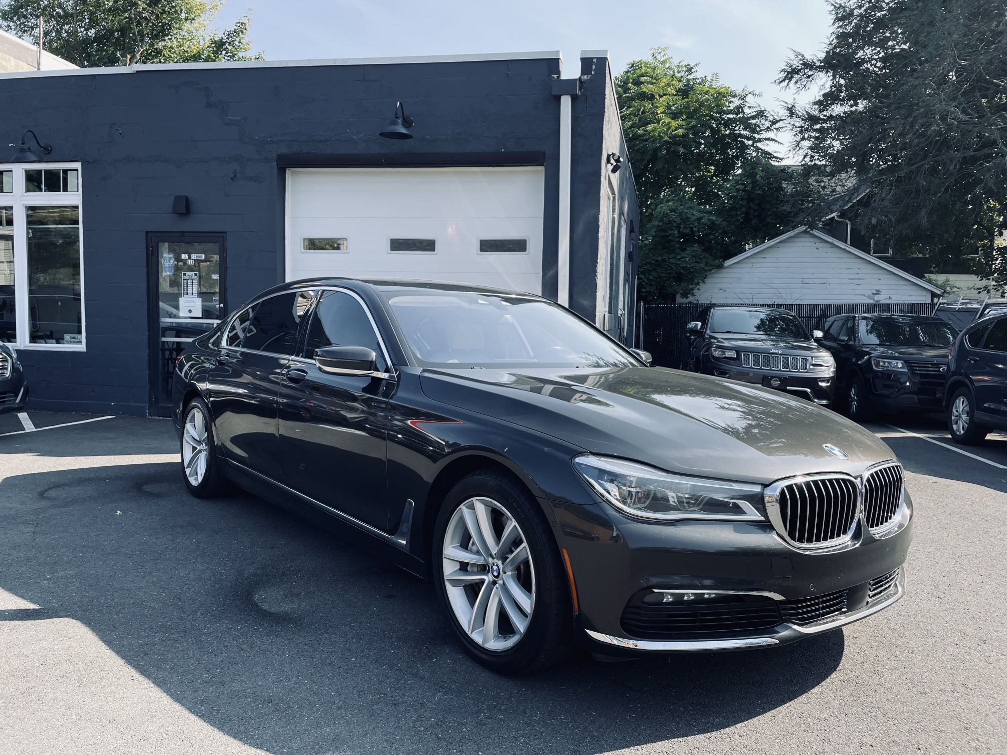 2016 BMW 750i