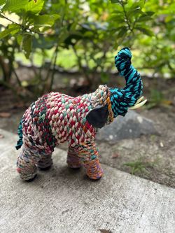 Vtg Handwoven Rope Elephant Figurine