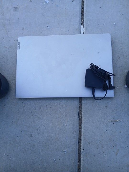 Lenovo Laptop