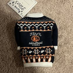 Tito’s Bottle Holiday Limited Sweater 