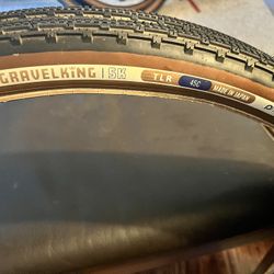 Panracer Gravel King 700 C Almost New Tubeless 