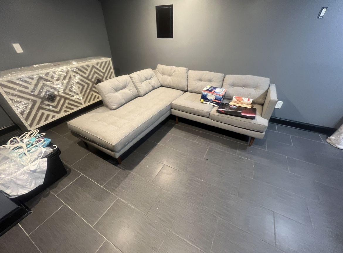Beautiful Gray Sectional Couch