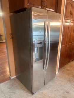Side by Side Stainless Fridge