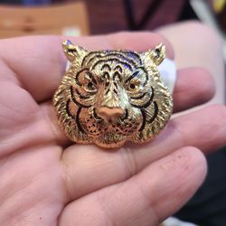 Metal Tiger Face Head Brooch Pins For Women Men Child Cute Accessories Animal Brooches Gift brooches

