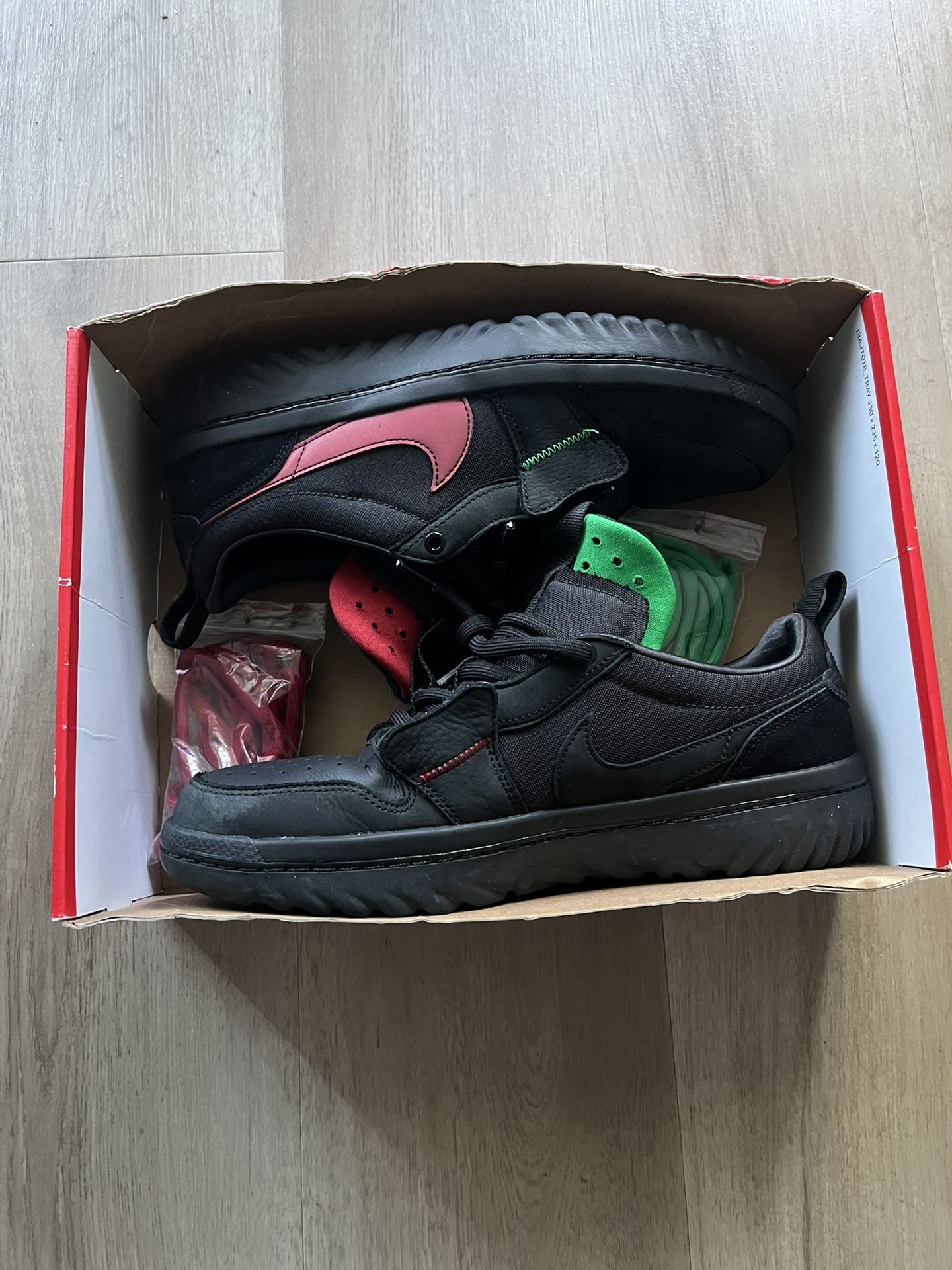 Jordan 1 Low React 10.5